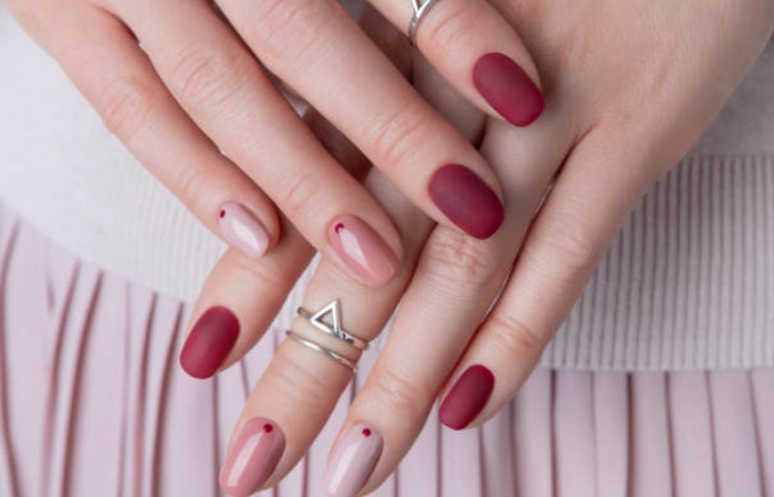 Nail designs based on your archetype of elegance_